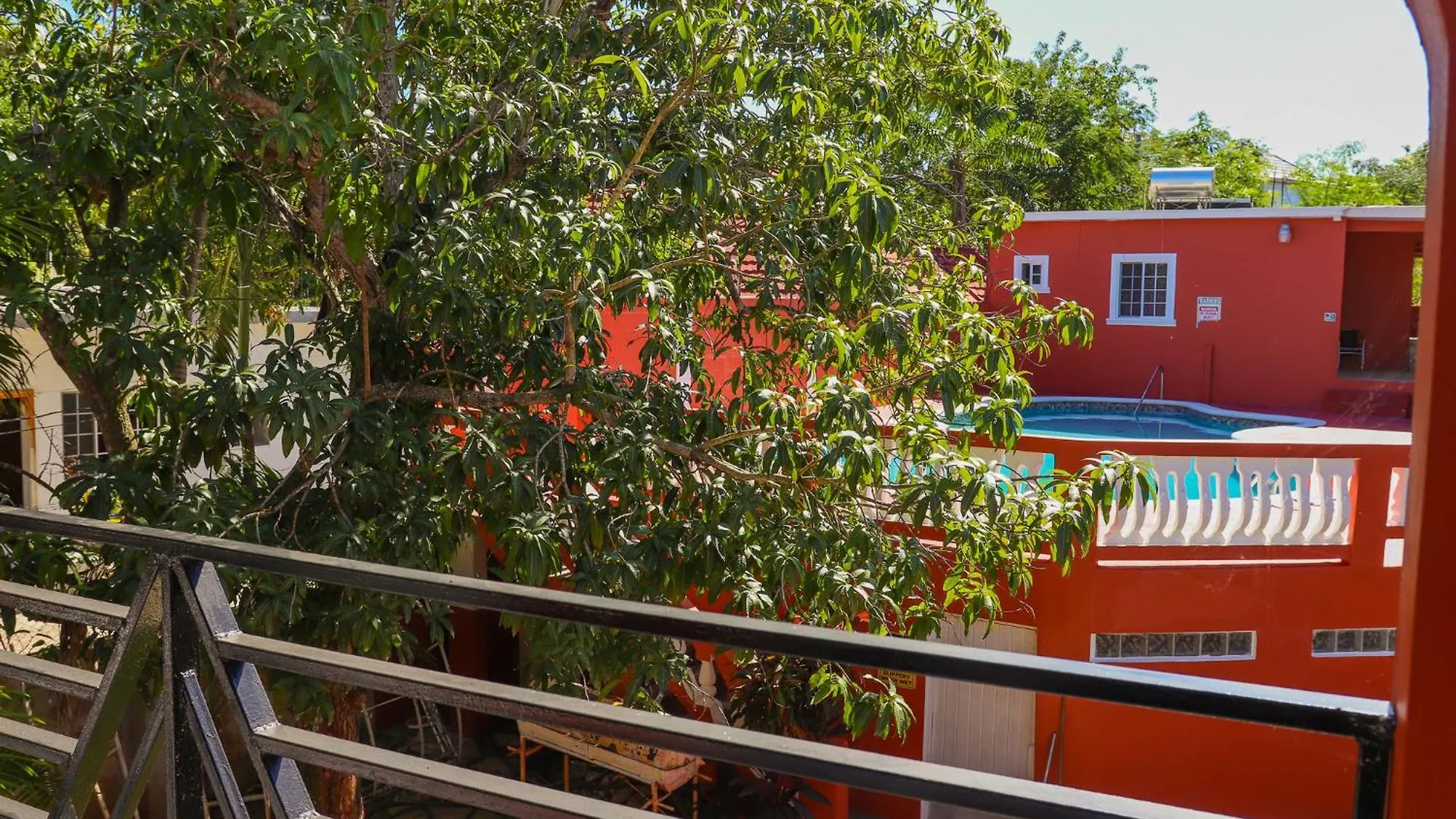 Paradise On The Rocks Hotel Negril Jamaïque